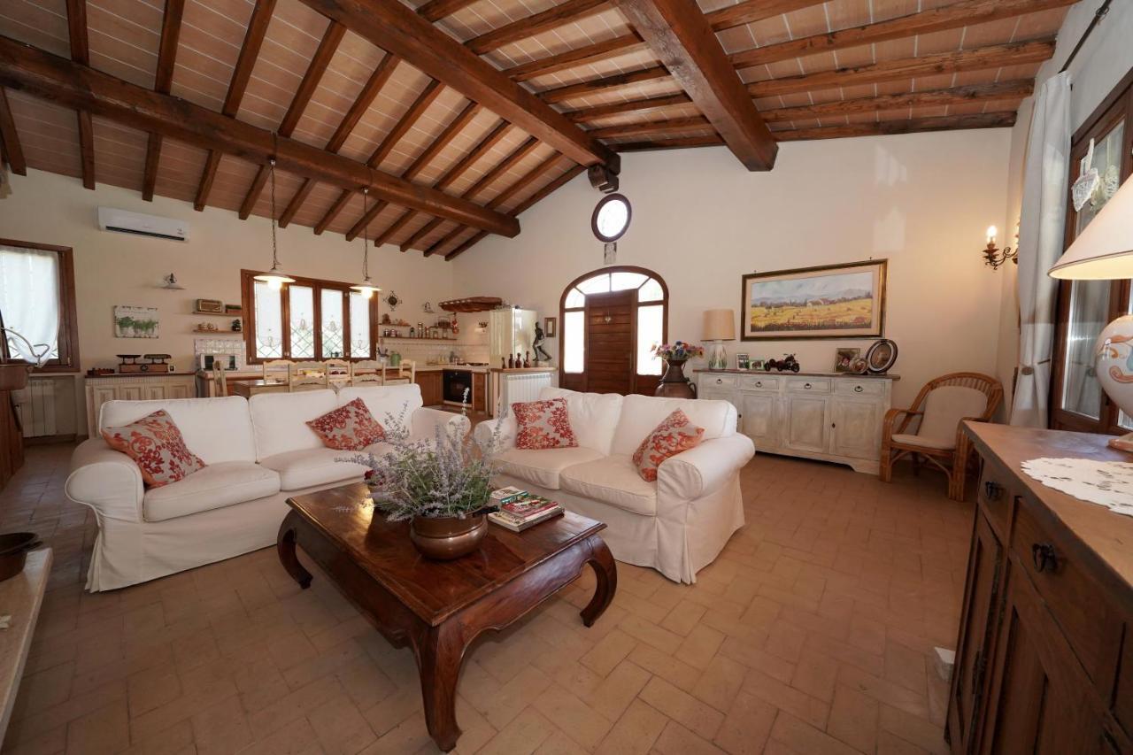 Bed and Breakfast Casa Degli Ulivi Черветері Екстер'єр фото